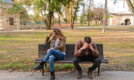 Why Young Adults Experience Relationship Anxiety